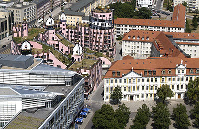 Hundertwasser, modern und klassisch