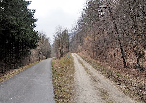 Ehemalige Bahntrasse vor Bad Überkingen