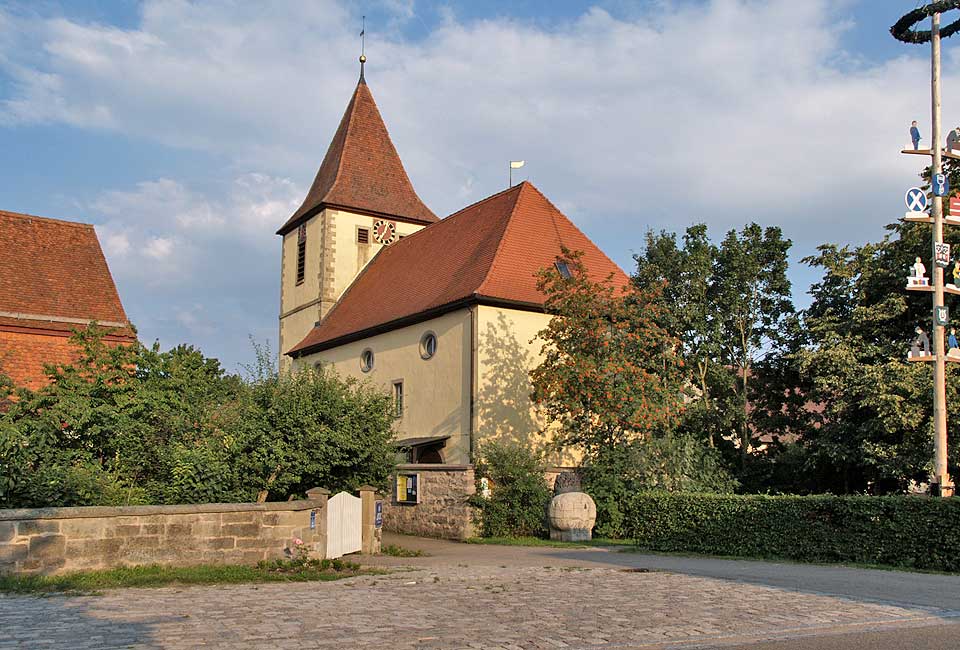 Schöne Kirche in Wörnitz