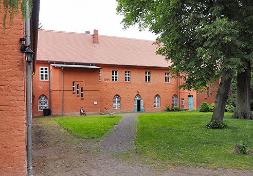 Nordflügel des Klosters