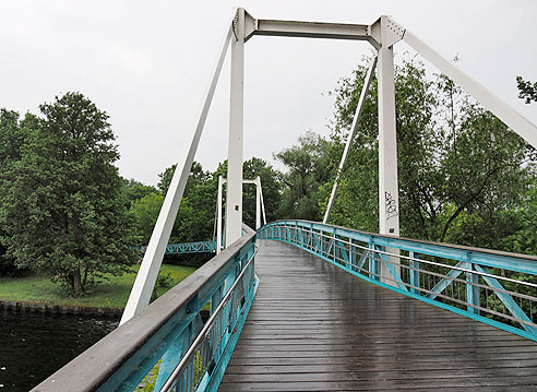 Brücke am Radweg
