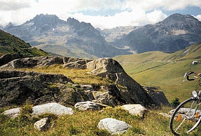 Blick vom Col de la Croix de Fer