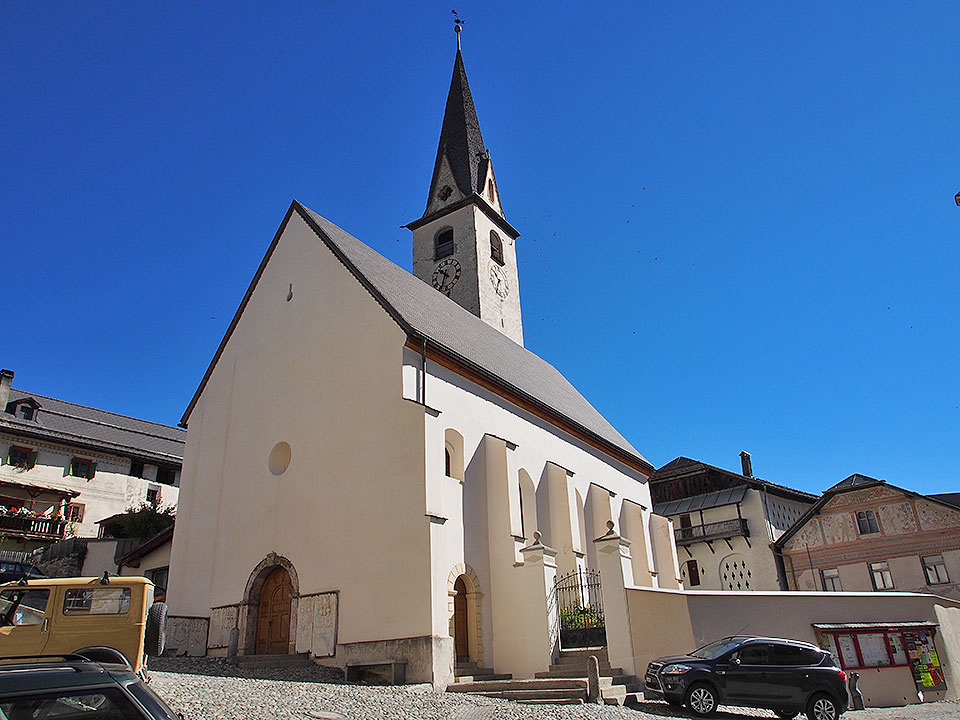 Kirche in Ardez