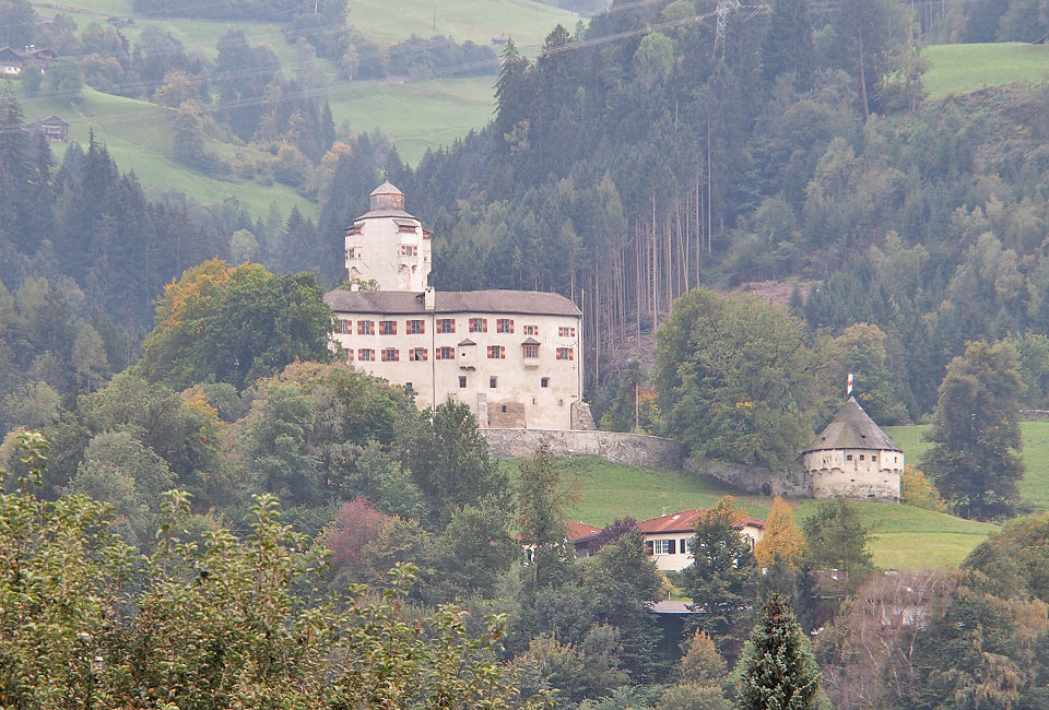 Schloss Friedberg in Volders