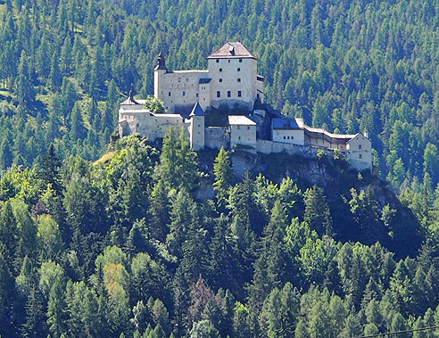 Schloss Tarasp