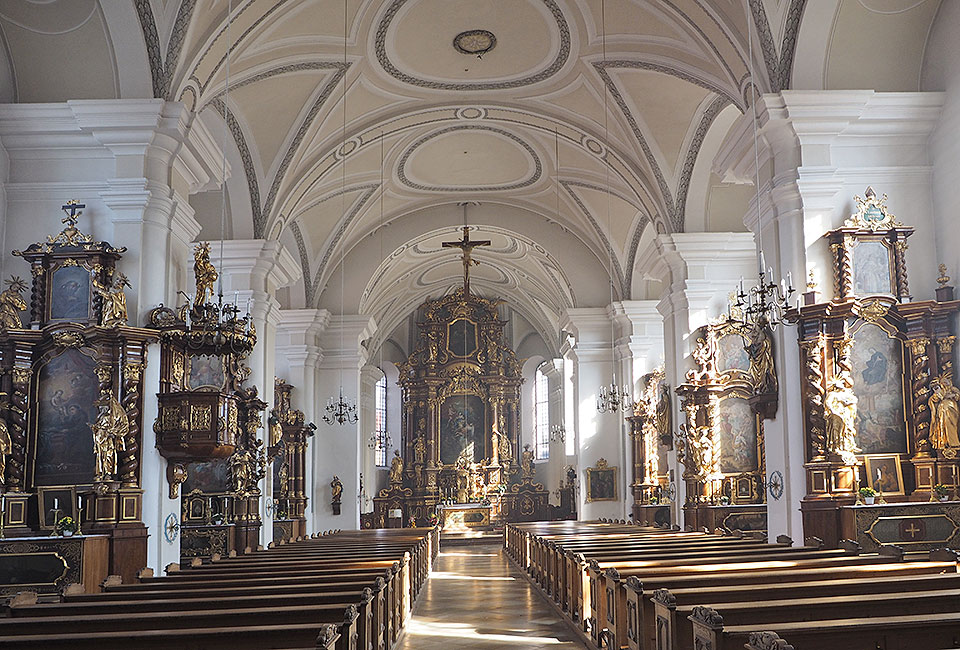 St. Mariä Himmelfahrt in Landau an der Isar