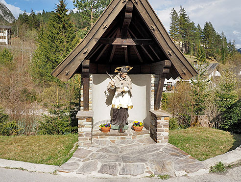 Figur des Hl. Nepomuk Scharnitz