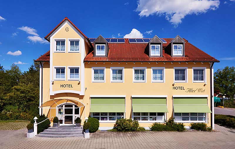 Hotel Alterwirt in Hallbergmoos