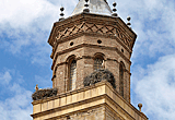 Störche auf dem Kirchturm