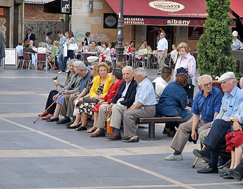 Das Leben am Abend auf der Straße