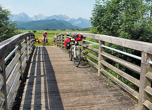 
Brücke über die Brunner Ach