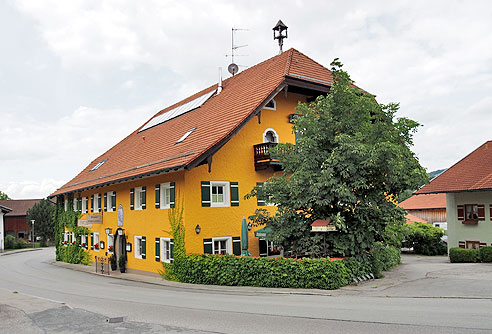 Ehemalige Brückenmautstelle in Aufham