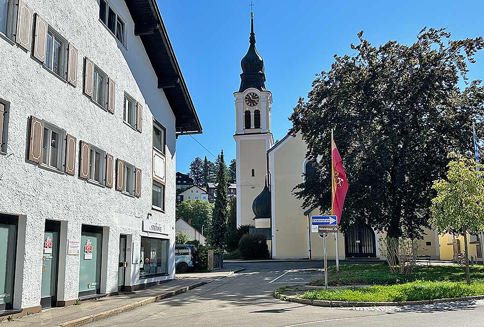 Freizeitspass auf der Illers Kirche St. Michael in Sonthofen