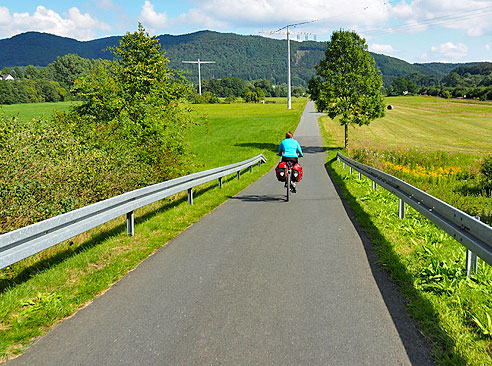 Radweg im Lahntal