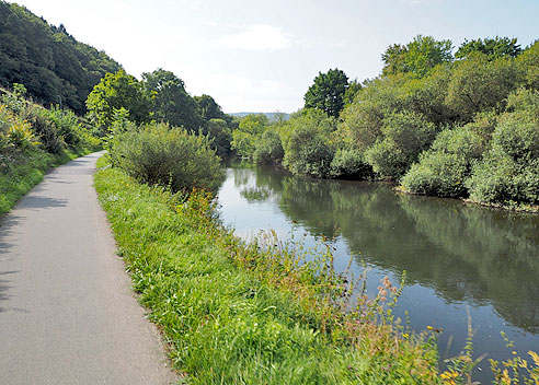 

Radweg an der Lahn