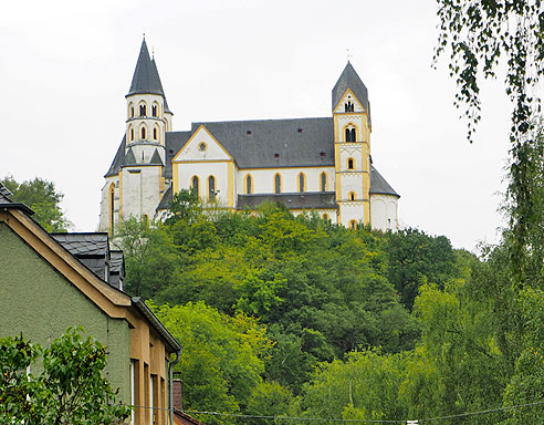 

Blick auf Kloster Arnstein