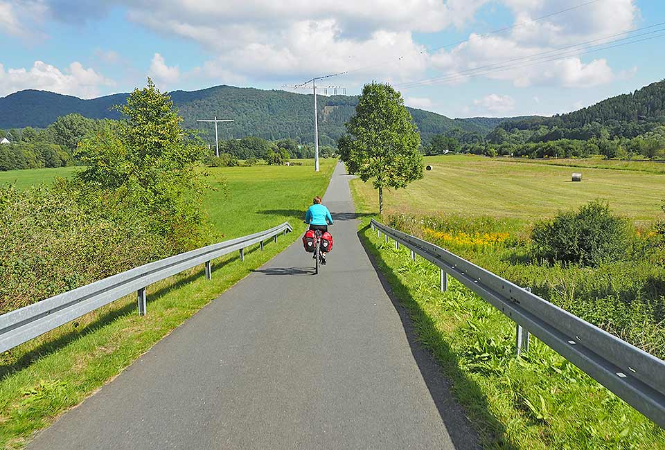 Radweg im Lahntal
