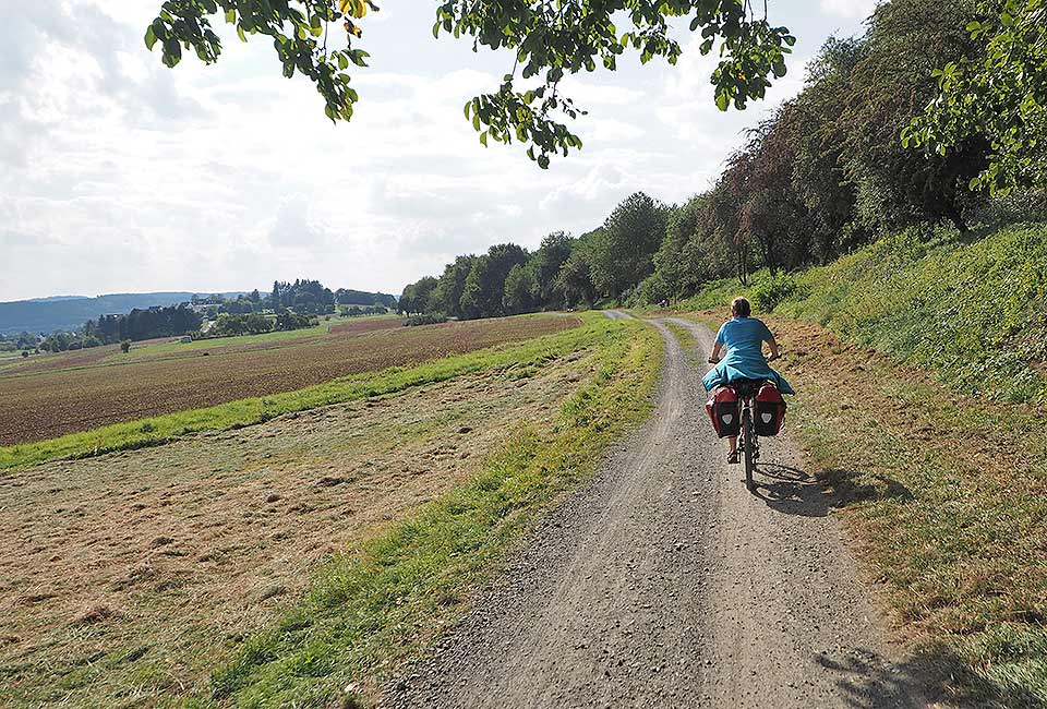Radweg am Hang Radweg am Hang