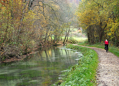 Entlang der Zwiefalter Aach