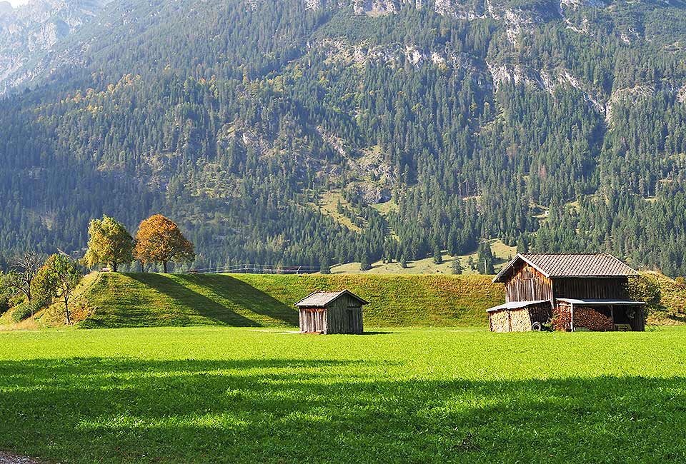 Scheunen bei Vorderhornbach Scheunen bei Vorderhornbach
