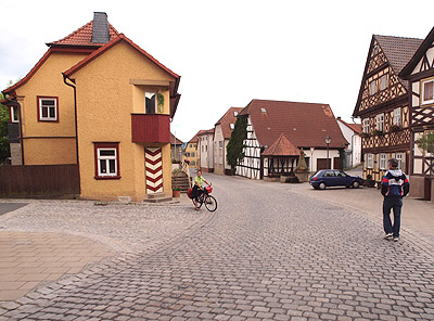 Ortsmitte Schwürbitz