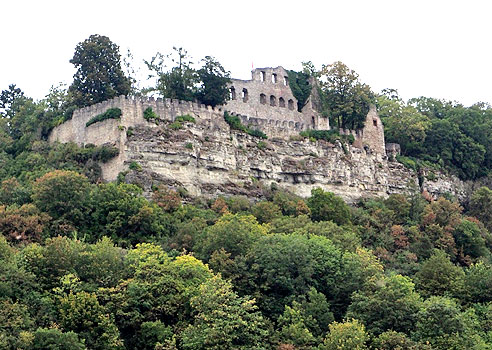 Ruine der Karlsburg