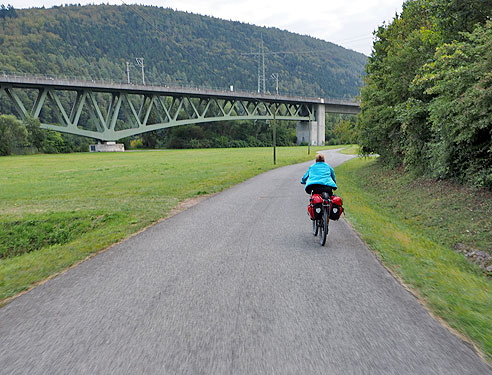 Radweg auf der Nordseite