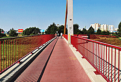 Moderne Fahrradbrücke