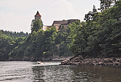 Zvikov von Wasser aus