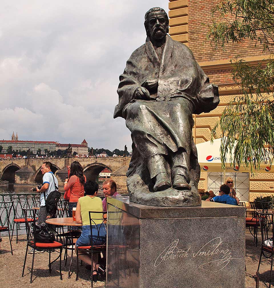 Bronzefigur von Smetana