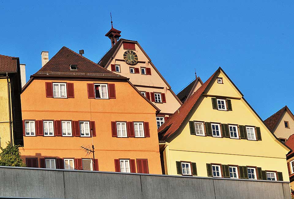Blick auf das Rathaus auf dem Berg