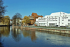 Modernes Stadttheater