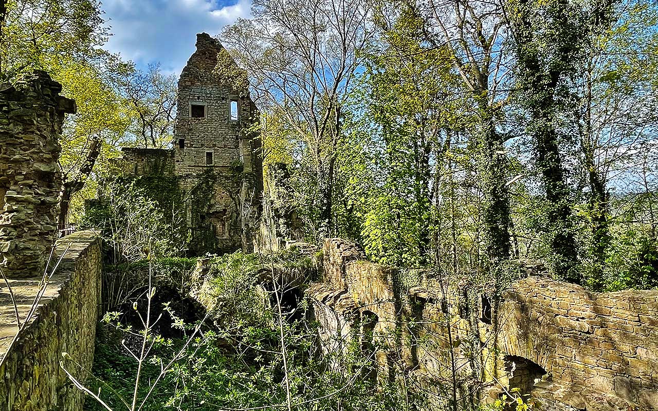 Abstecher zum ehemaligen Kloster Disibodenberg BAbstecher zum ehemaligen Kloster Disibodenberg