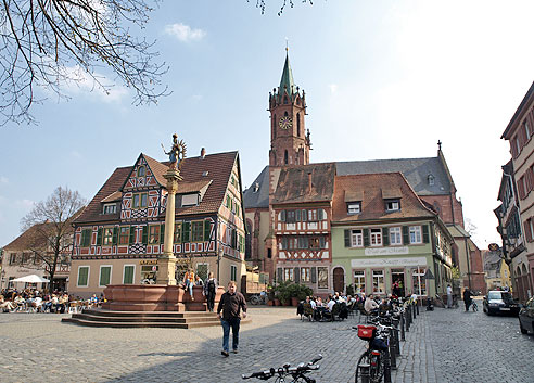 

F&auml;hre Neckarhausen