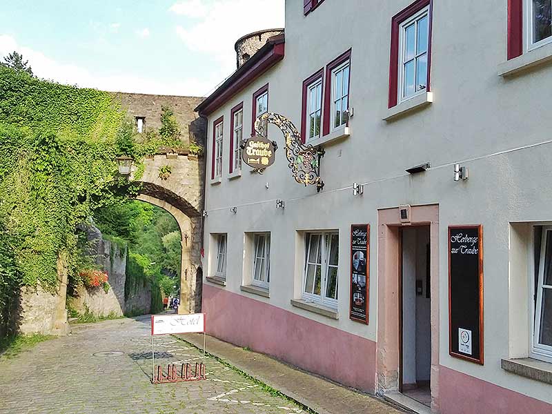 Herberge zur Traubef