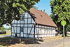 Versammlungshaus in Plöwen