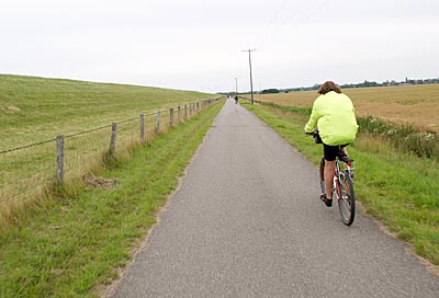 Ostseeküstenradweg: An der Dammsohle nach Süden