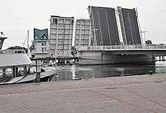 Doppelklappbrücke
