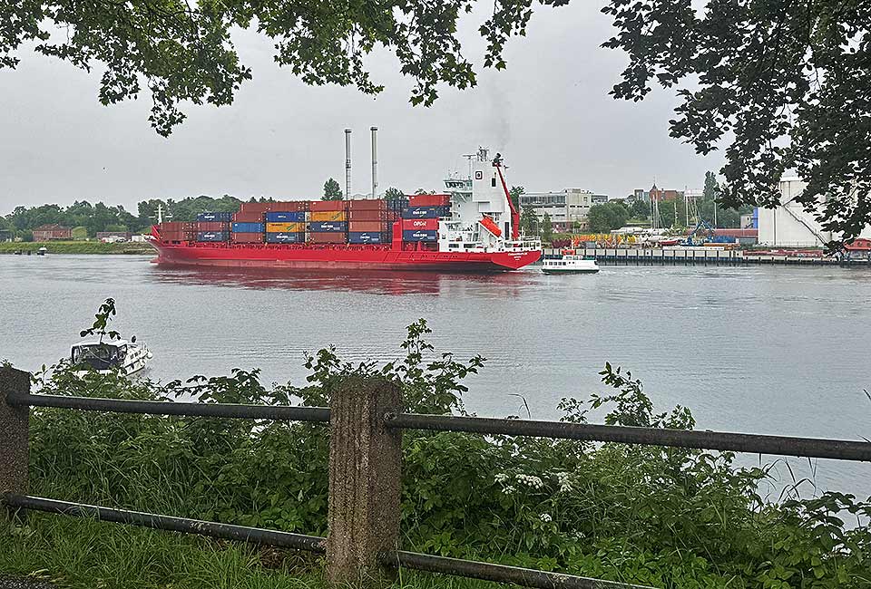 Blick auf den Nord-Ostseekanal