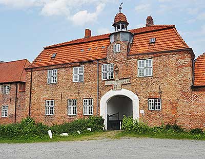 Gutshaus Ludwigsburg am OstseekuestenRadweg