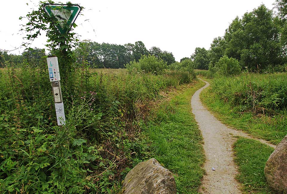 Durch das Naturschutzgebiet bei Stakendorf