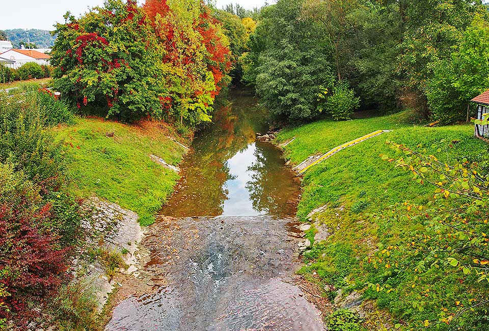 Junge Rems bei Schwäbisch Gmünd