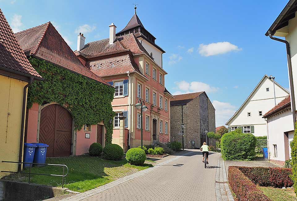 Pfarrkirche St. Petrus und St. Paulus