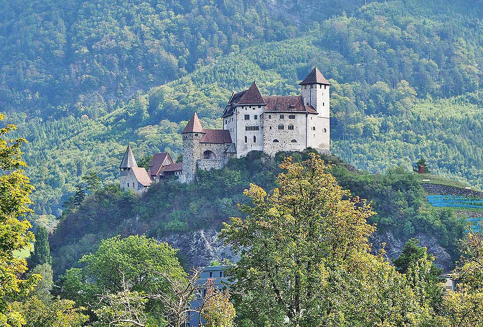 Schloss Guttenberg in Balzers Schloss Guttenberg in Balzers