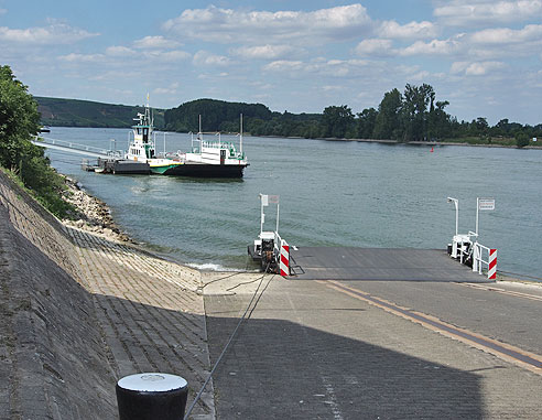 Rheinfähre Nierstein