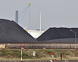 Kohle am Hafen Duisburg