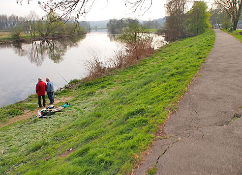 Schleuse in der Ruhr