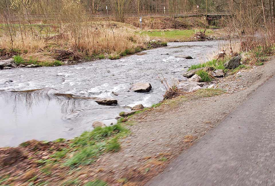 Die Ruhr wird breiter Die Ruhr wird breiter