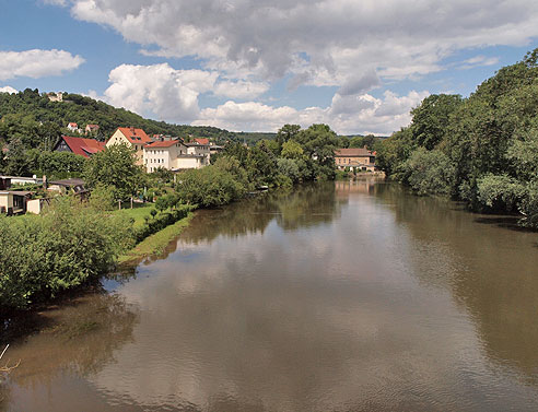 Brücke über die Saale