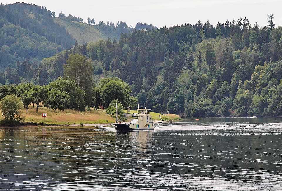 Mühlenfähre über die Saale